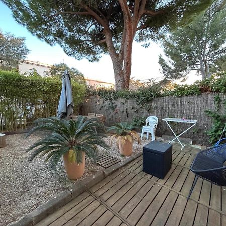 Les Bains De Mer Yourhosthelper Apartment Bandol Bagian luar foto